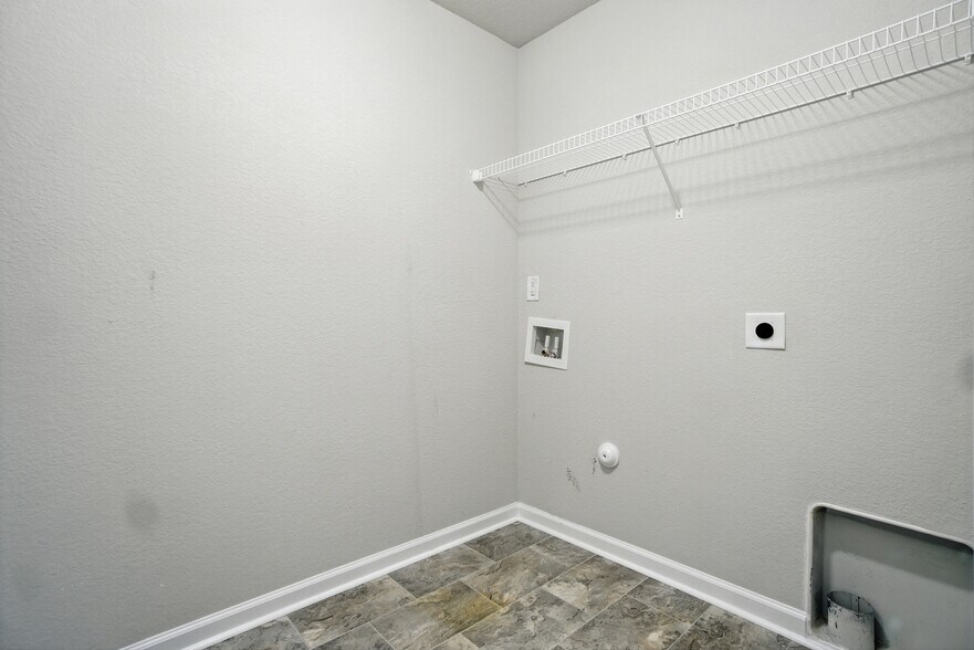 Building Photo - 2700 Berkley Ave