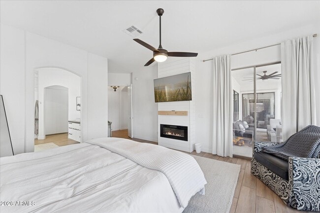 Building Photo - 14604 E Peak View Rd