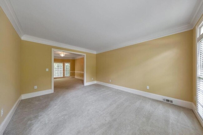 Building Photo - 5321 Edgerton Dr