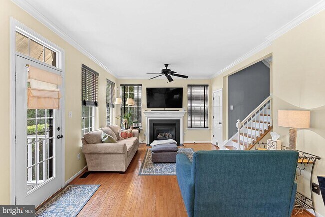 Building Photo - 42968 Chesterton St