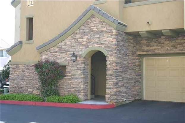 Building Photo - 1894 Lorient Pl