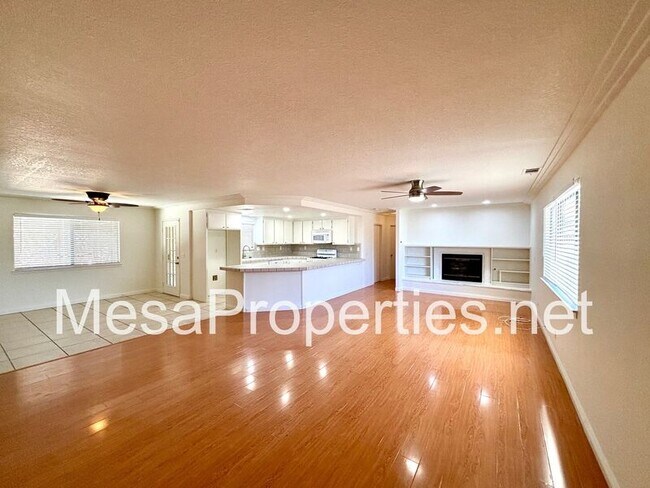 Building Photo - 16441 Majela Ct