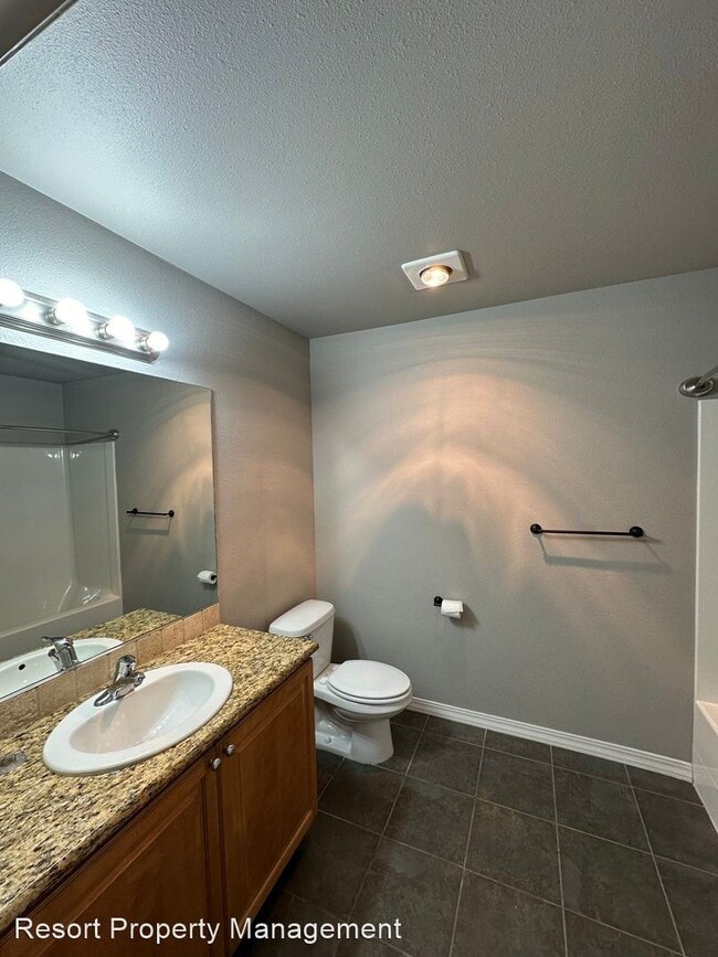 Building Photo - 3 br, 2 bath House - 310 Promenade Loop #107