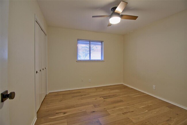 Building Photo - 9202 Quail Meadow Dr