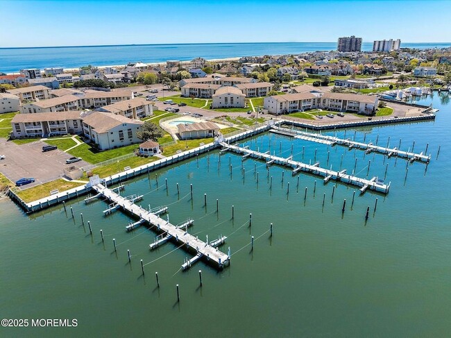 Building Photo - 98 Wharfside Dr
