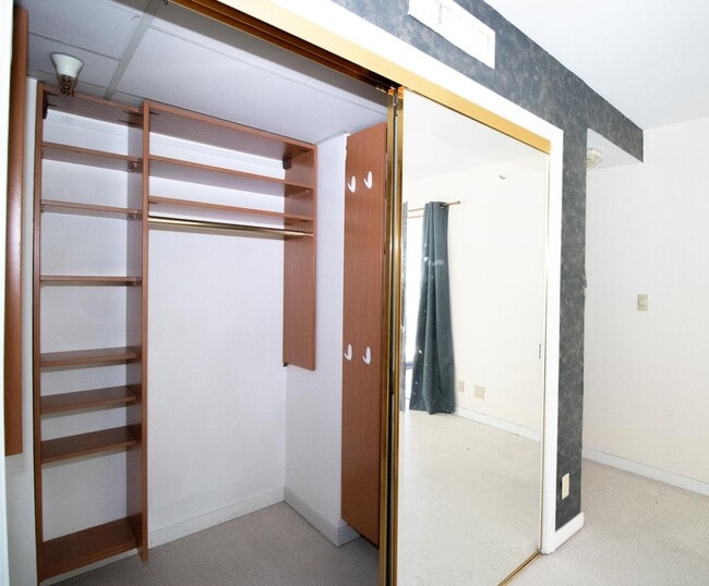 Building Photo - 101 Lombard St