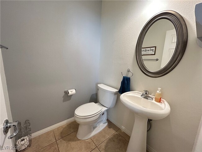 Building Photo - 5553 Fairmeade Way