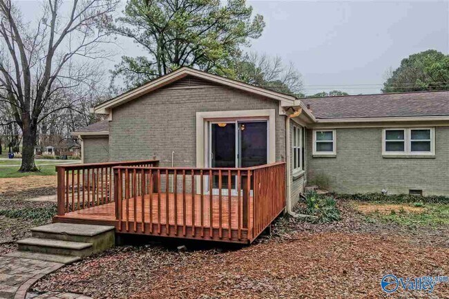 Building Photo - 5013 Holmes Ave NW