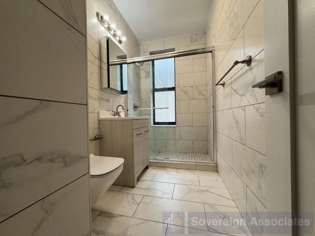 Building Photo - 4 bedroom in NEW YORK NY 10033