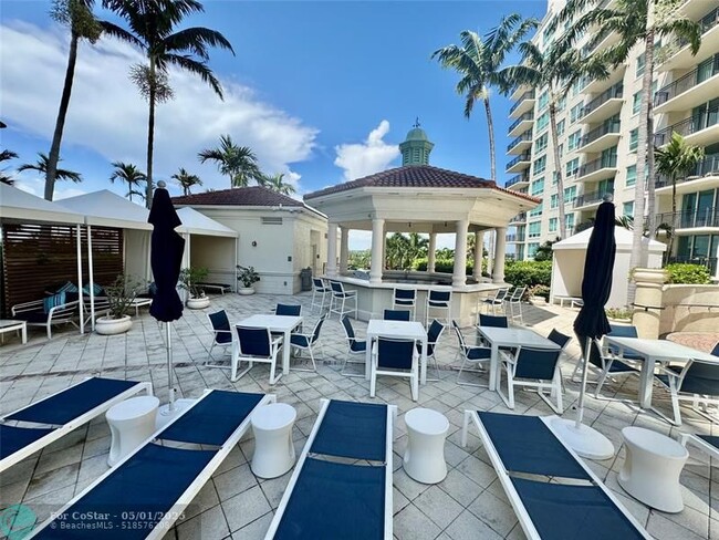 Building Photo - 610 W Las Olas Blvd