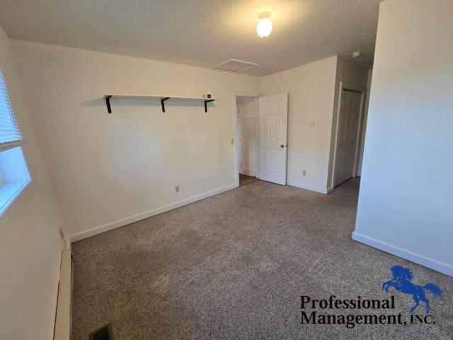 Building Photo - 2 bedroom in Billings MT 59101