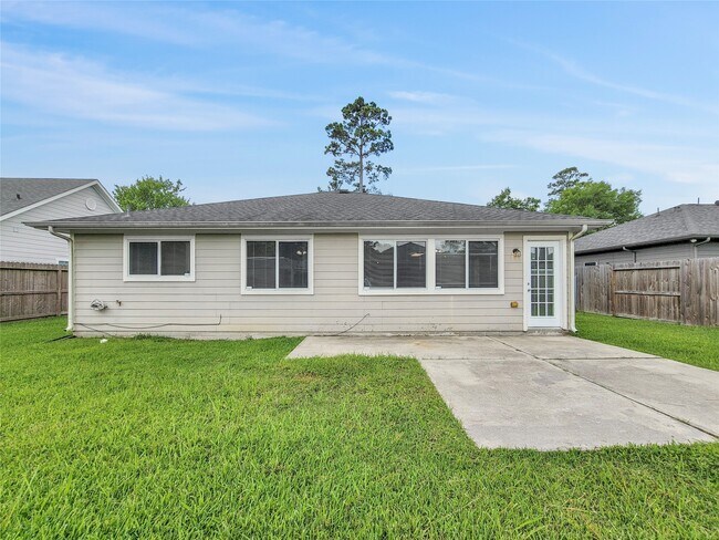 Building Photo - 17014 Port O Call St