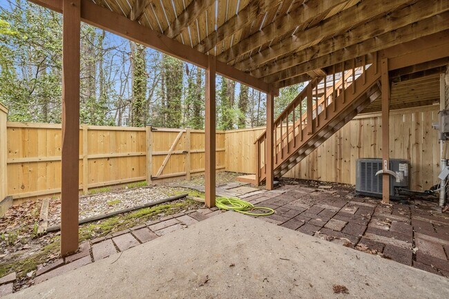 Building Photo - 10058 Chestnut Wood Ln