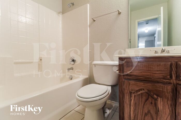 Building Photo - 503 Cypress Ct