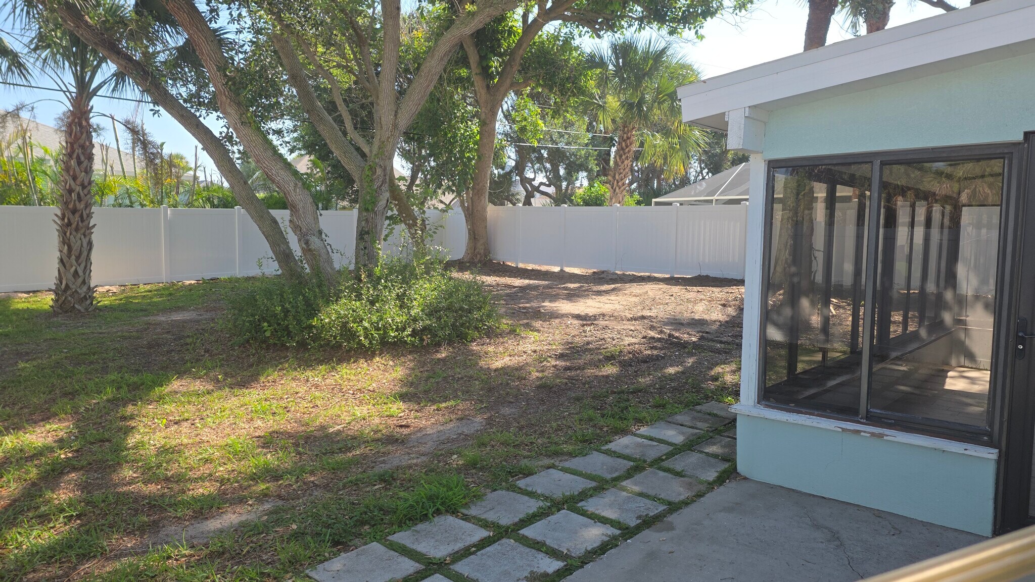 Building Photo - 138 Flamingo Dr