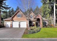 Building Photo - Spacious Living in a Gated Gig Harbor Community