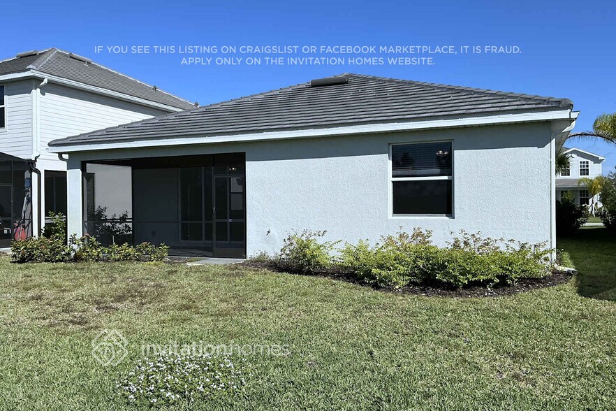 Building Photo - 2380 Dragonfruit Wy