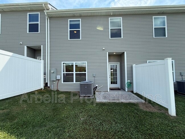 Building Photo - 30 Moon Rock Ct