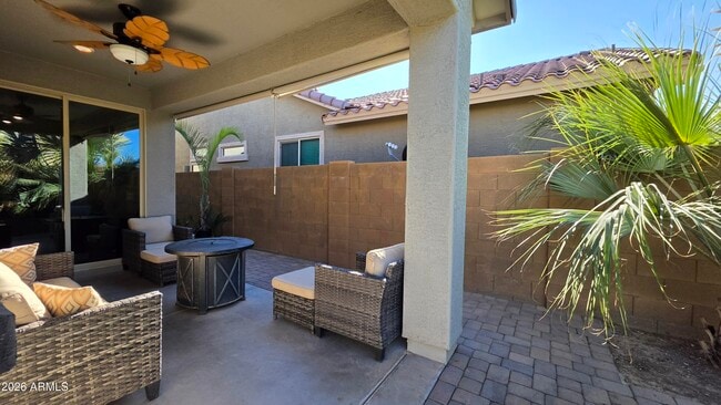 Building Photo - 45394 W Norris Rd