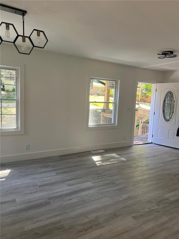 Building Photo - 2545 Plantation Dr