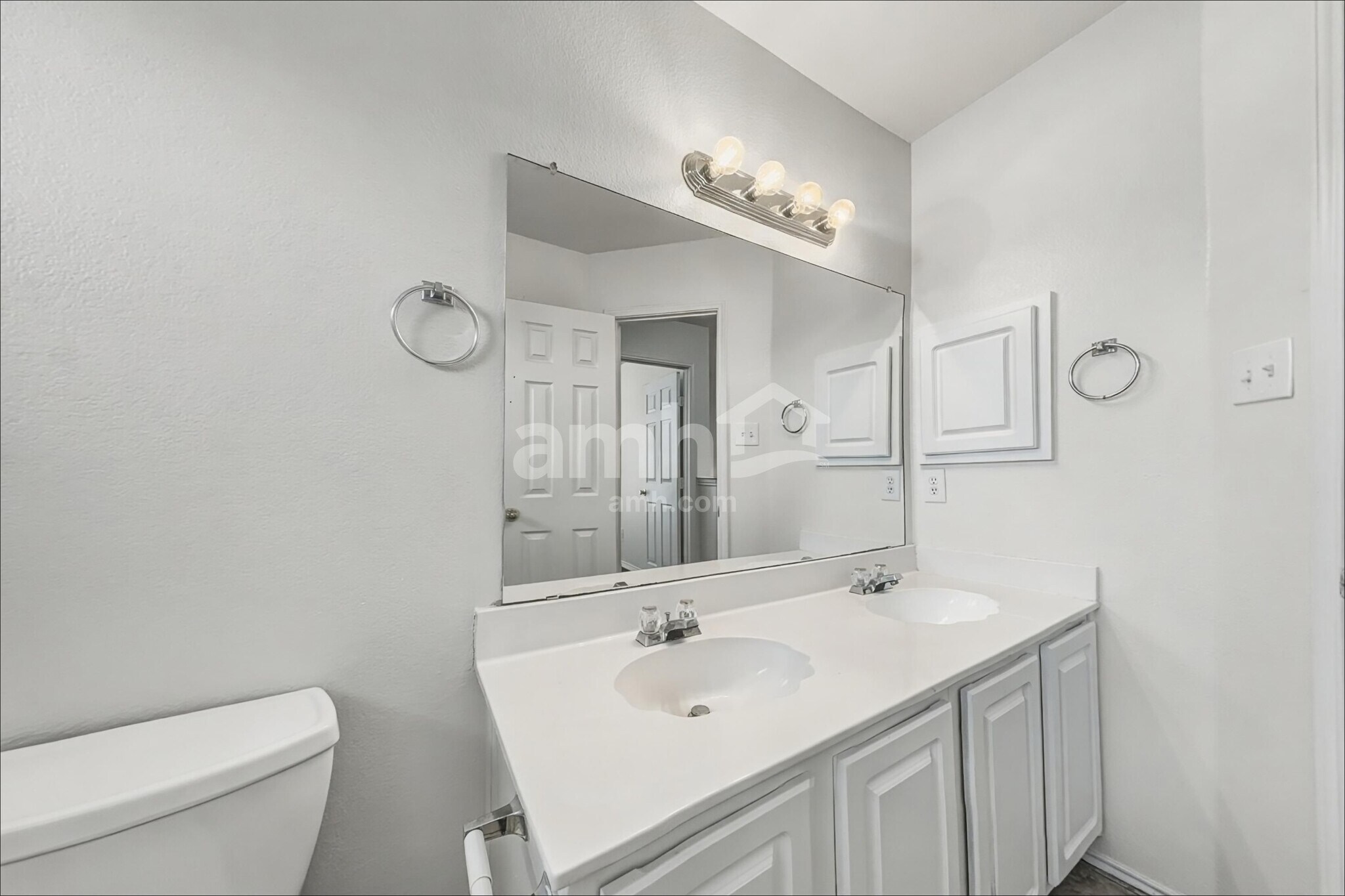 Building Photo - 1135 Trinity Trl