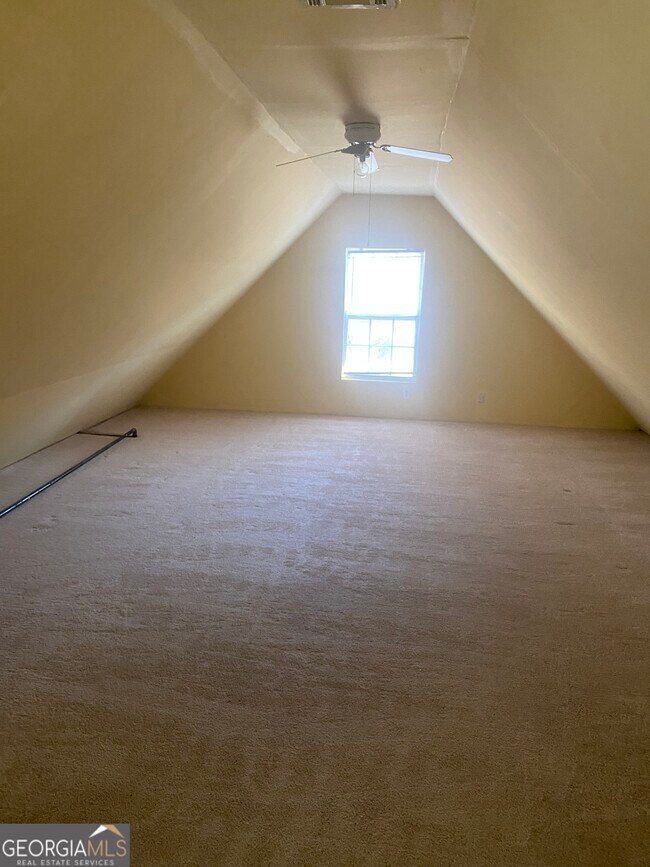 Building Photo - 539 Greyhawk Way