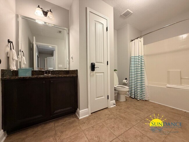 Building Photo - 137 Golf Villa Dr