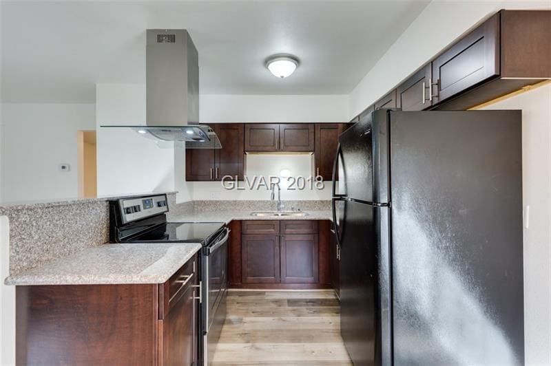 Building Photo - 1840 Harding St