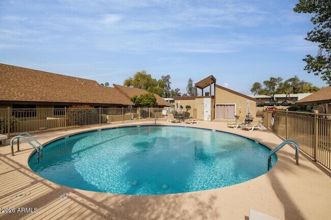 Building Photo - 3807 N 30th St