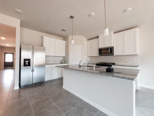 Building Photo - 8015 Virginia Dr