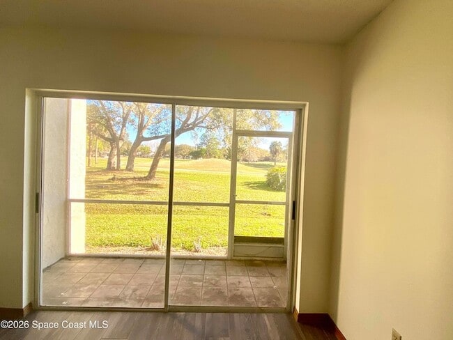 Building Photo - 1600 Woodland Dr