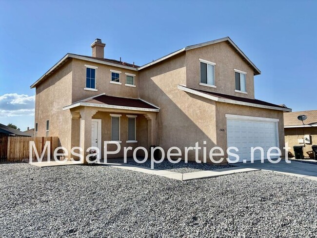 Building Photo - 13626 Winewood St