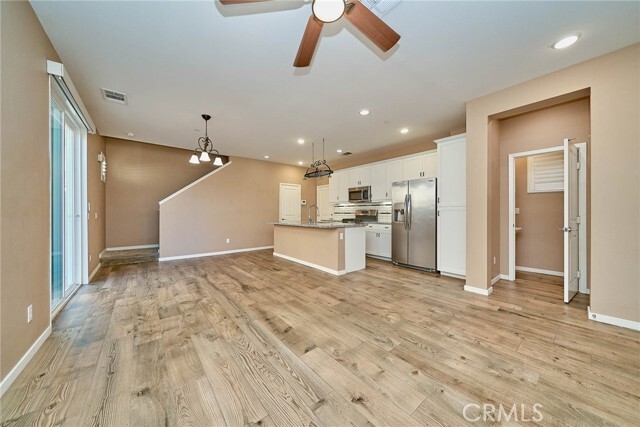 Building Photo - 35879 Landon Ln