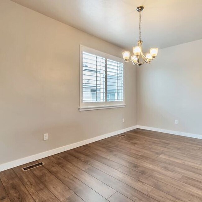 Building Photo - 3688 Golden Sky Ln
