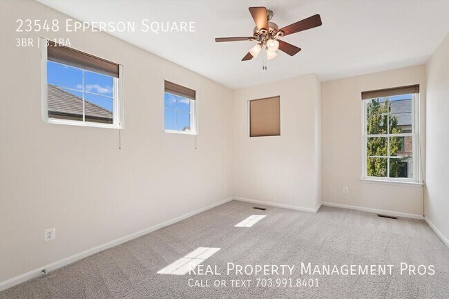 Building Photo - 23548 Epperson Square