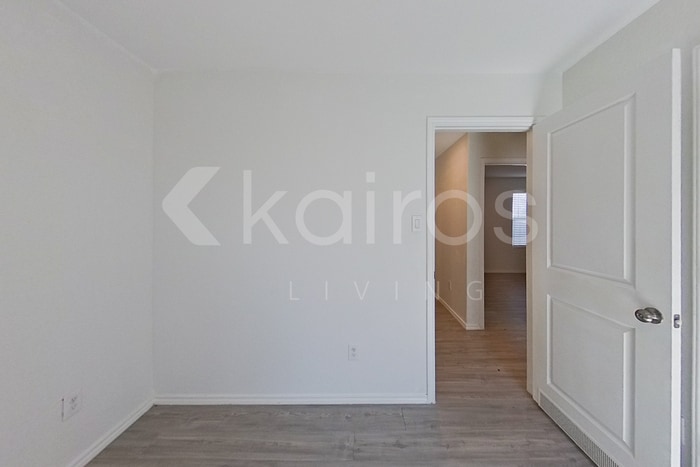 Building Photo - 14318 Calaveras Creek