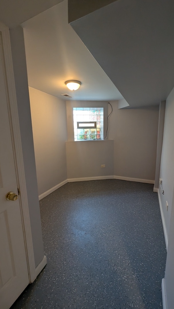 Building Photo - 7111 S Union Ave