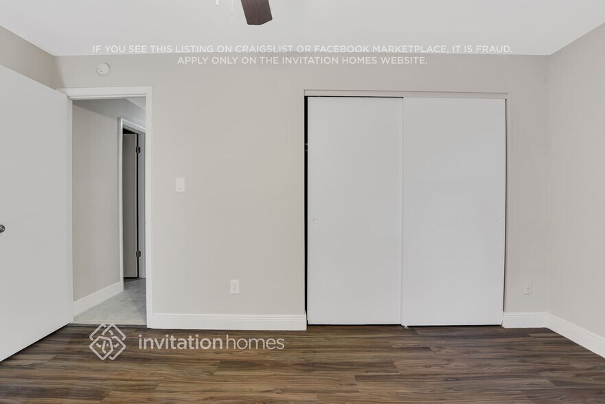 Building Photo - 243 Mante Dr