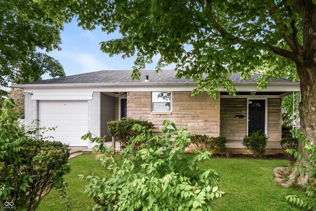 Primary Photo - 2804 N Moreland Ave