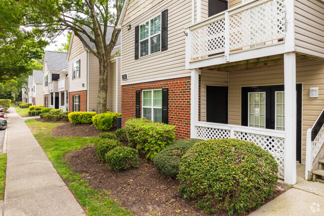 Building Photo - Eastwyck Village - VA Beach