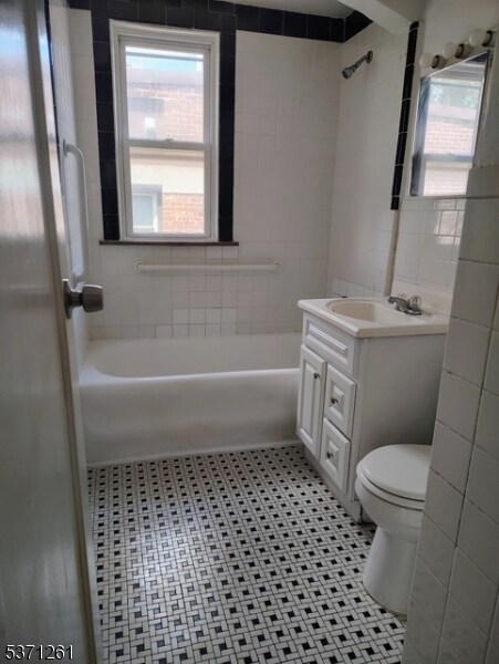 Building Photo - 326 Field Pl