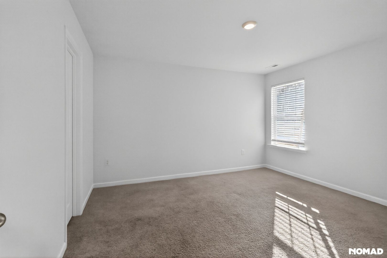 Building Photo - 504 Crux Rd