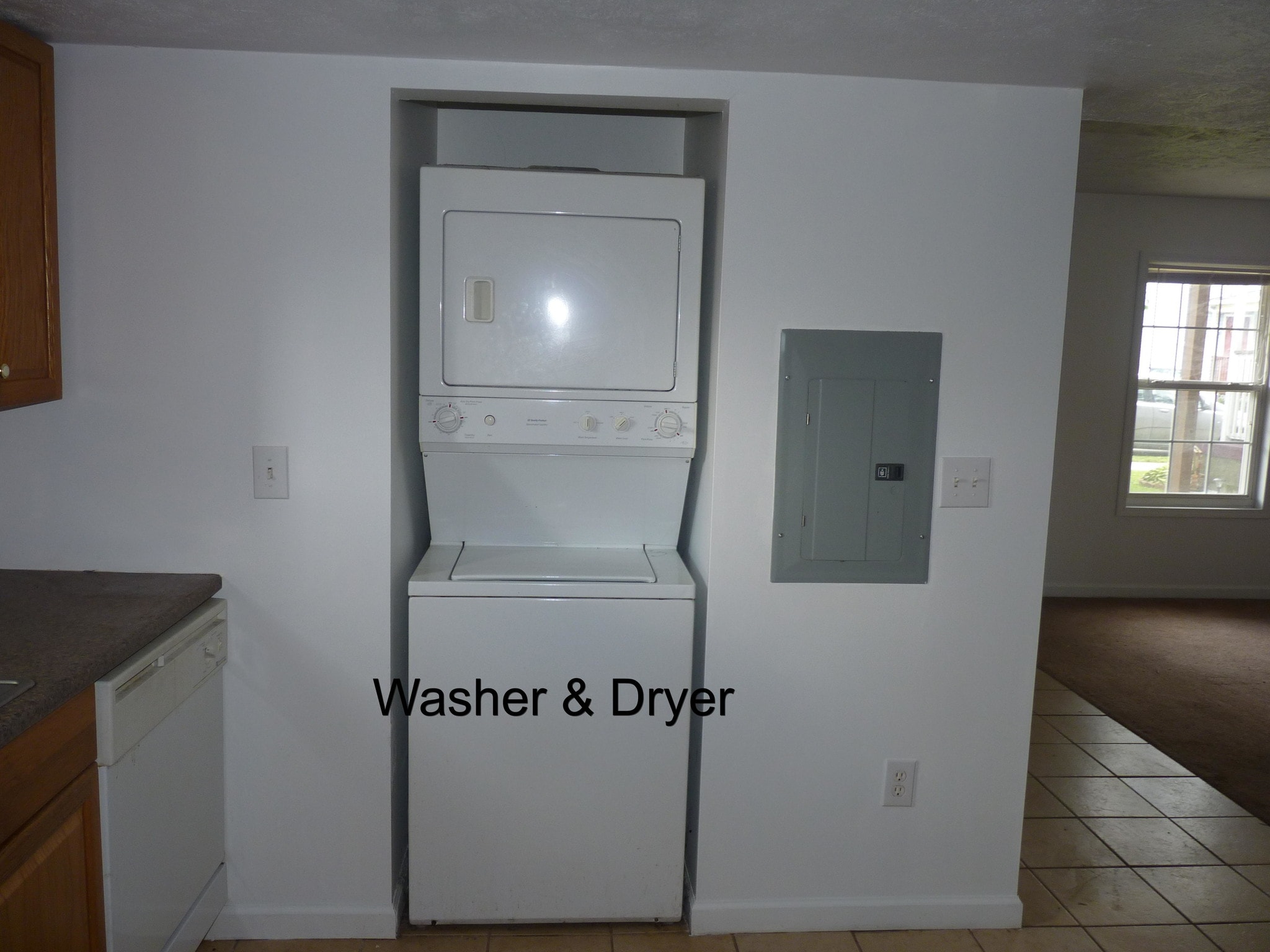 Building Photo - 1171 Wilson Ave