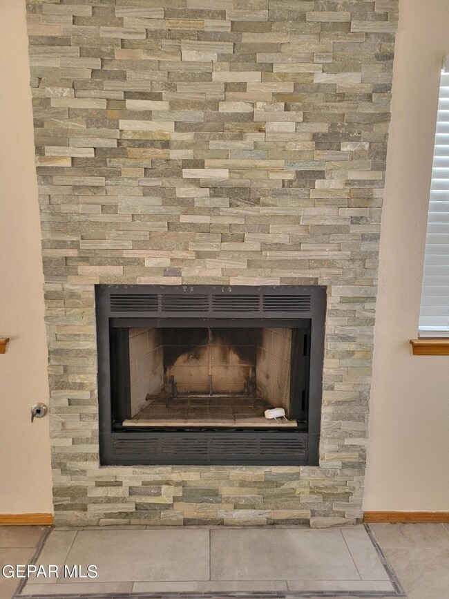 Building Photo - 6920 Imperial Ridge Dr