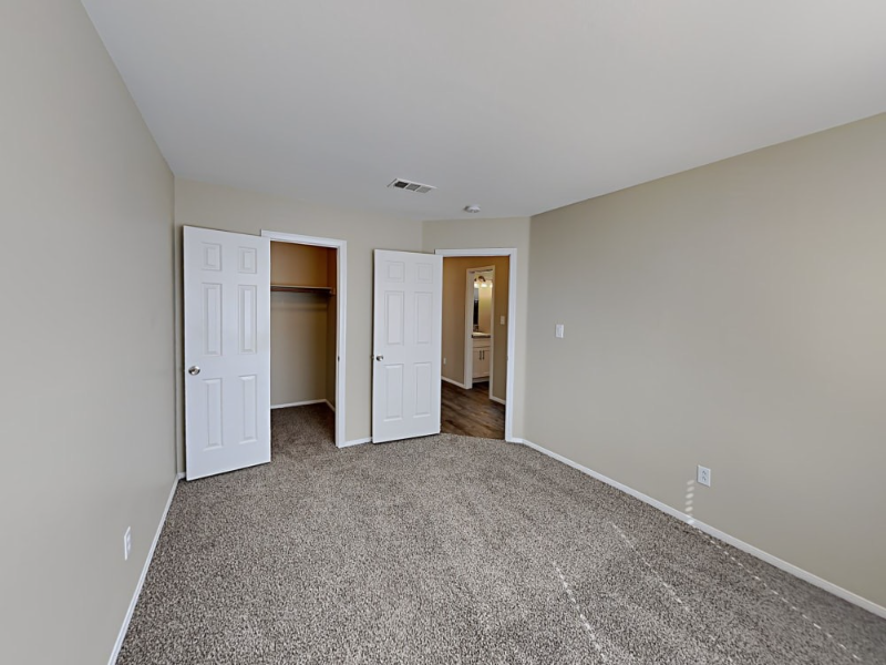 Building Photo - 5724 Pebble Rock Dr