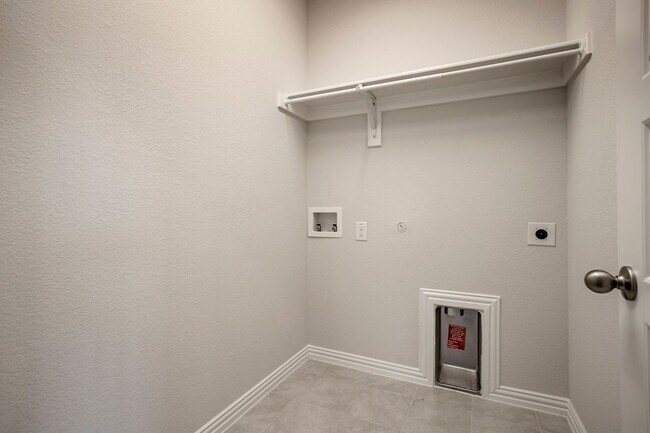 Building Photo - Brand New Luxury Home in Prosper ISD