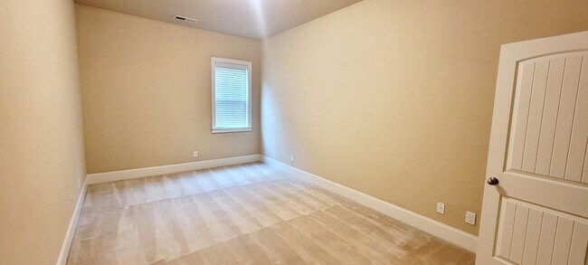 Building Photo - 1202 Berkley Hills Pass