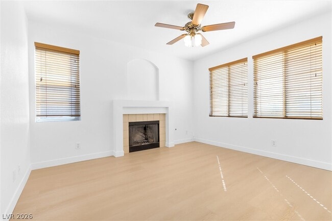 Building Photo - 1444 Country Hollow Dr