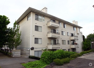 Building Photo - WINCHESTER APTS.