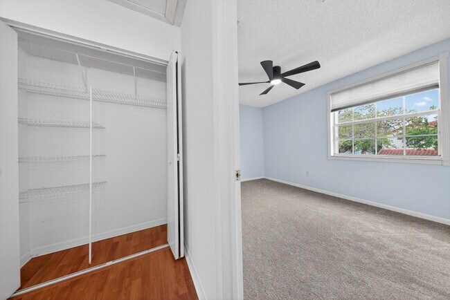 Building Photo - 191 NW 118th Dr